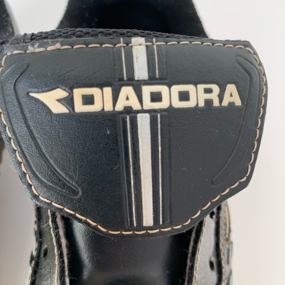 Diadora Cleats Black Silver White Shoes Baseball Boy’s Size 1 - Picture 10 of 16